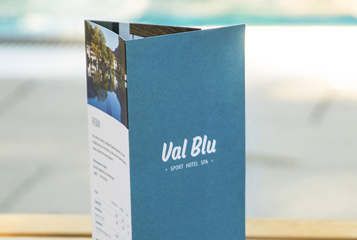 Speisekarte Von Val Blu Auf Tisch
